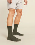 MEN'S RIBBED CREW-MOSS