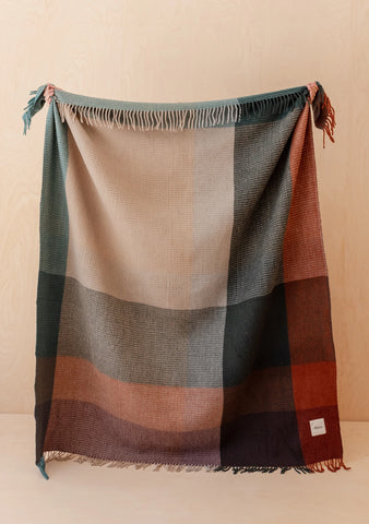 RECYCLED WOOL BLANKET GREEN WAFFLE BLOCK CHECK