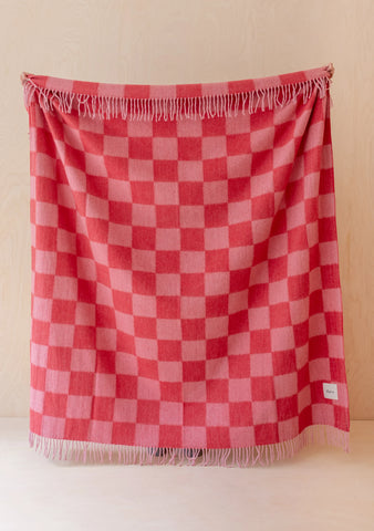 RECYCLED WOOL BLANKET PINK AND RED CHECKERBOARD