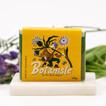 THE BOTANIST- Magnolia, thuja, wintergreen soap